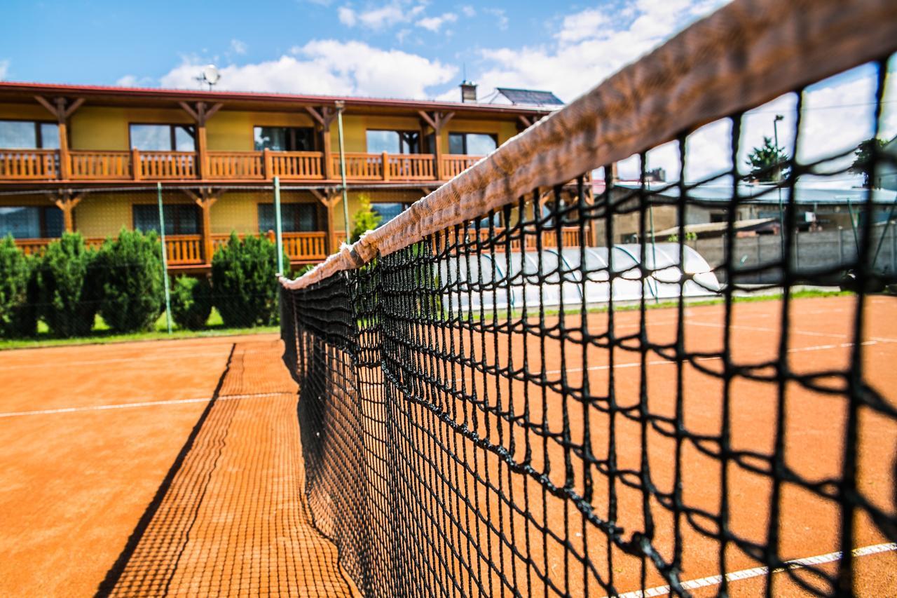 Hotel Penzion Fako Liptowski Mikułasz Zewnętrze zdjęcie